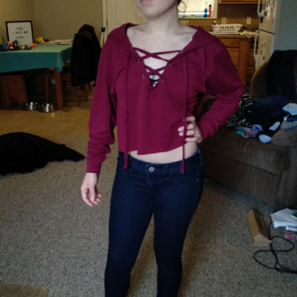 Cropped hoodie